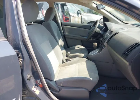 2009 Nissan Sentra 2.0Sr from USA, damaged, VIN 3N1AB61E99L695898